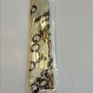 Chain Women's Scarf NWT